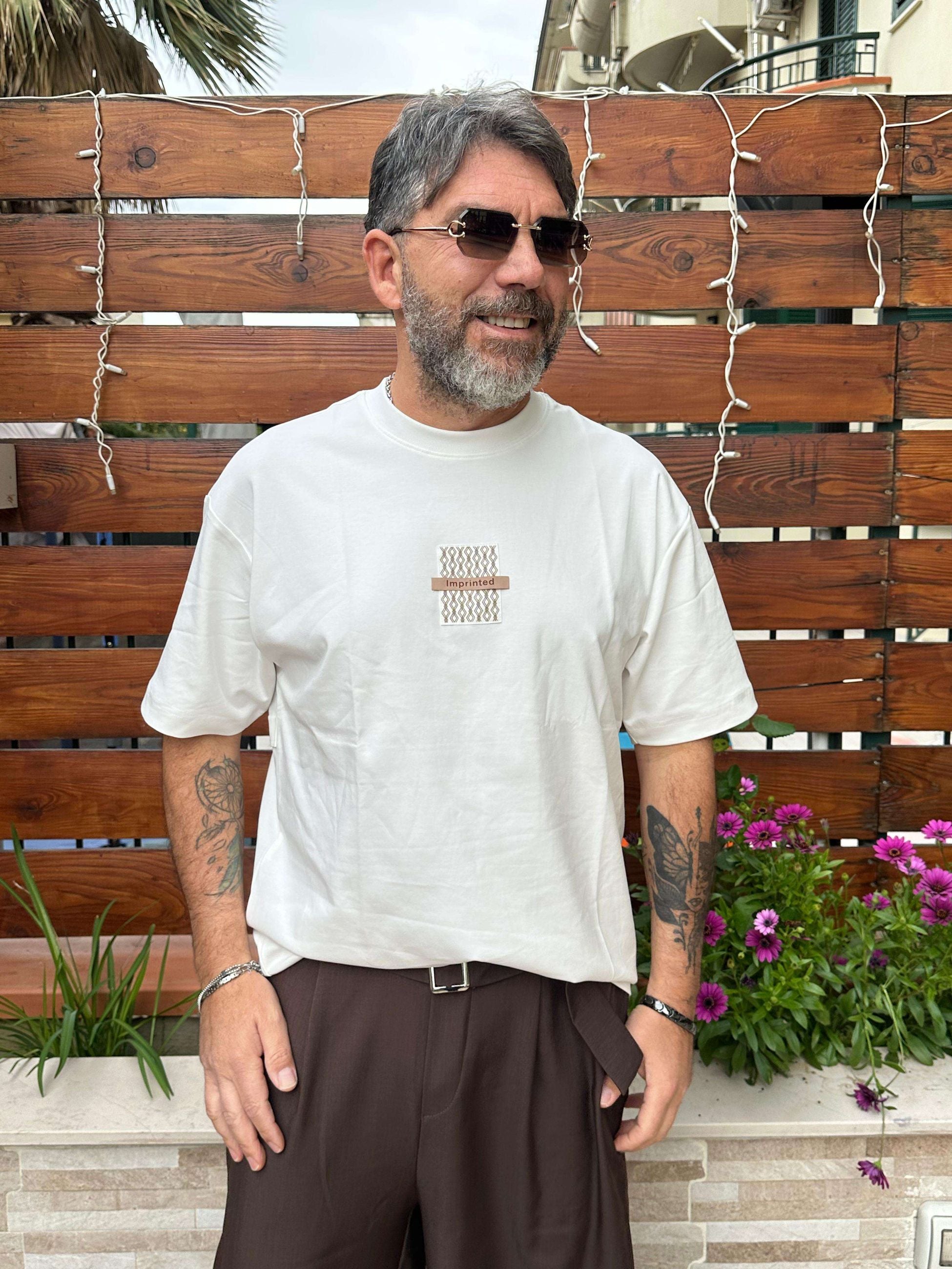 T-Shirt Imprinted 1686J