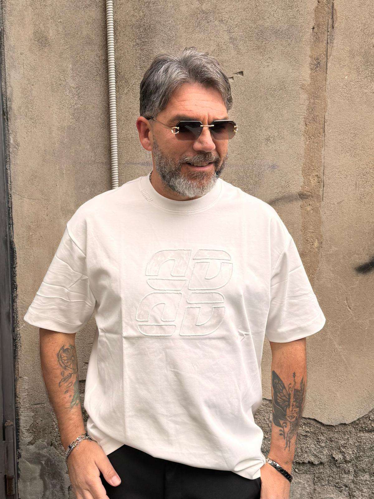 T-Shirt Free 1690J